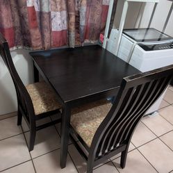 Used table and 2 chairs