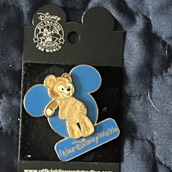 Disney Pins 