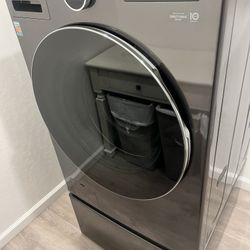 Lg Washer/dryer All In One With Pedestal