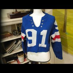 Item 0090 Forever 21 Blue 91 Sweater Small