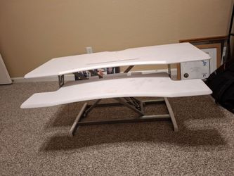 Stand up desk riser topper