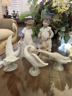 5 pieces Nao by Lladro Porcelain Handmade