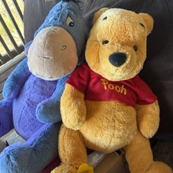 Pooh Plushie
