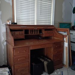 Solid Oak Dresser 