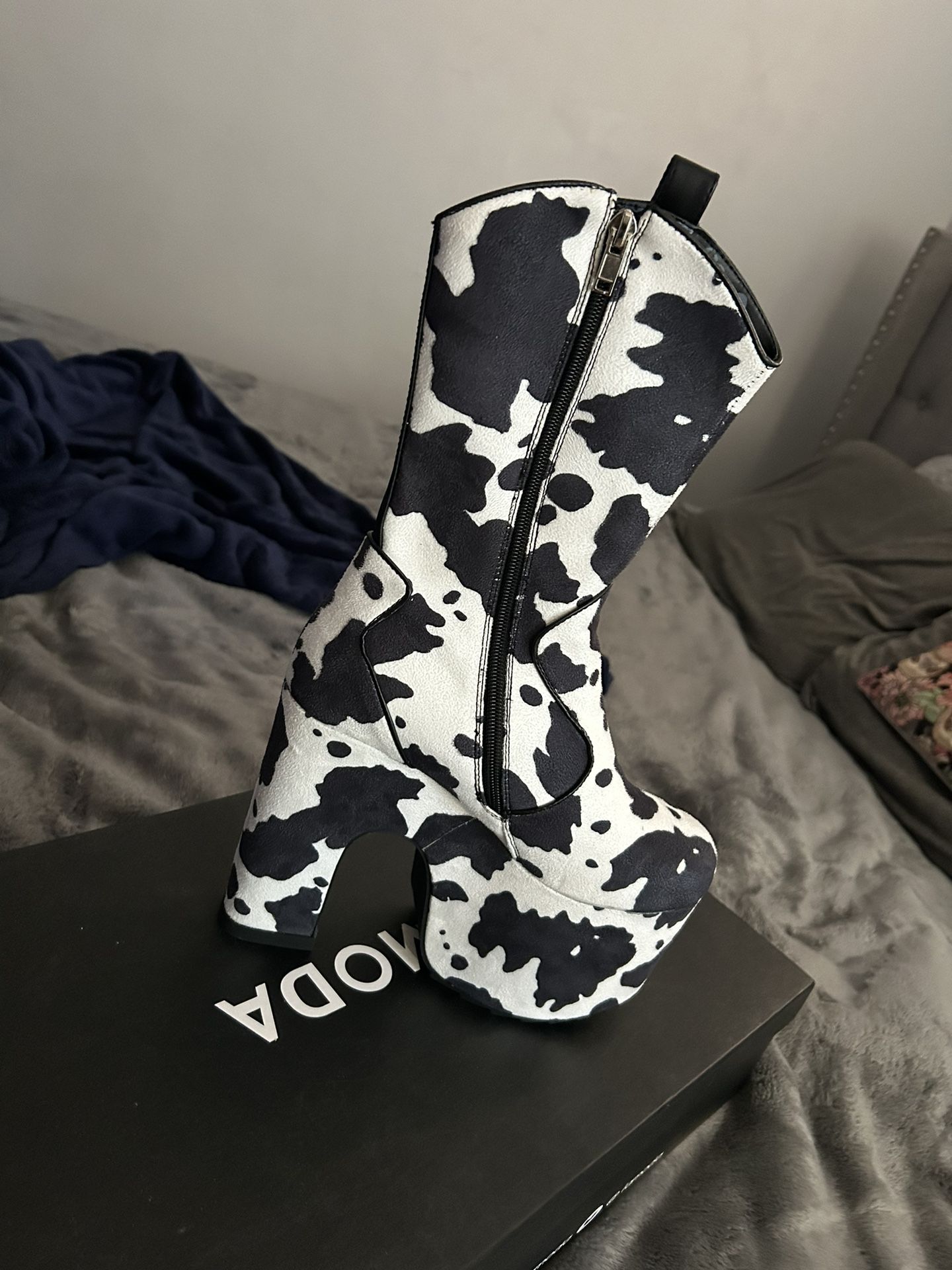 Dolls kill Cow Boots