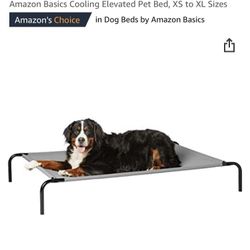 Elevated Cooling Pet Bed XL (missing 2 screws)