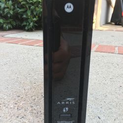 Motorola cable modem and wi-fi router 
