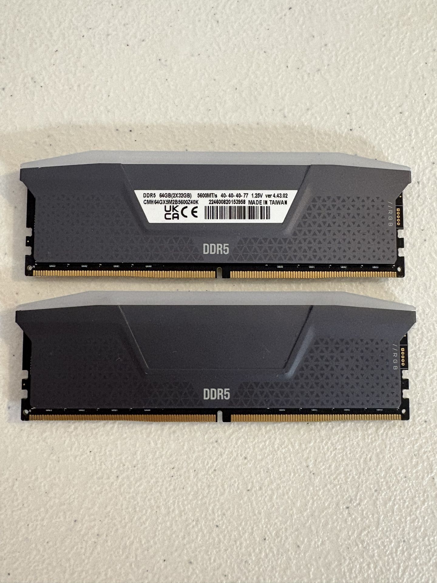 Corsair Vengeance RGB 64 GB DDR5 5600MT/s RAM