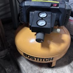 Bostitch 6 Gal 150 psi Pancake Comp