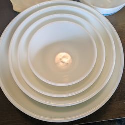 4 Unknown Brand Vintage Mixing Bowls