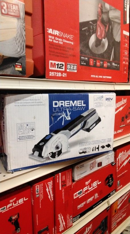 DREMEL ULTRA - SAW US 20V MAX CORDLEES COMPACT MULTI - SAW KIT