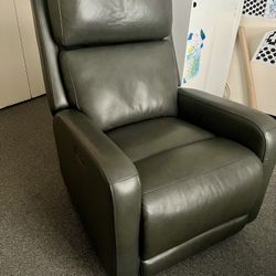 Recliner/rocking Chair, Electric