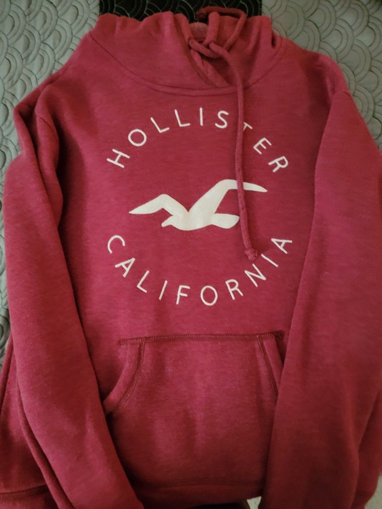 Hollister Sweater