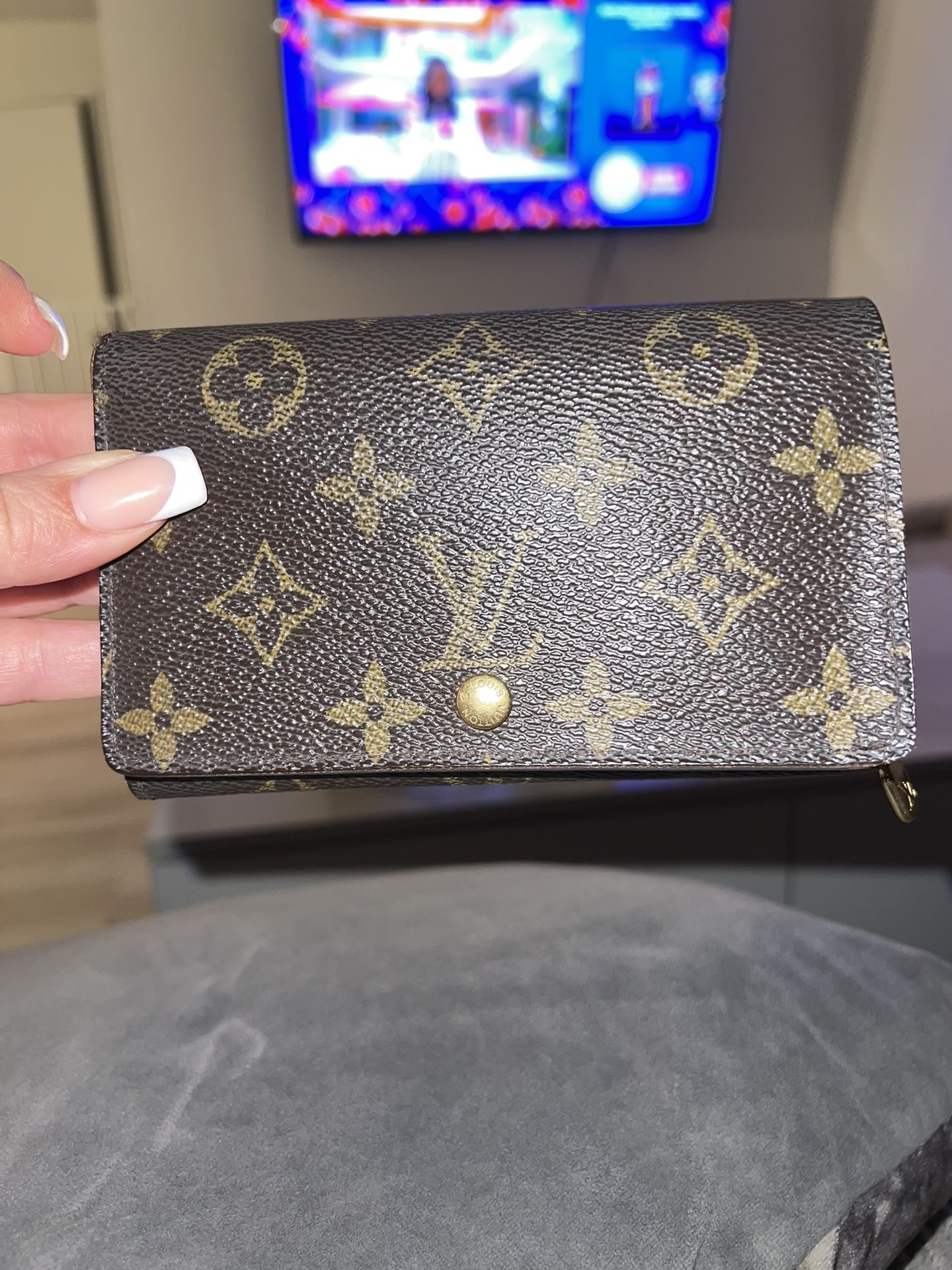 Authentic Louis Vuitton Wallet