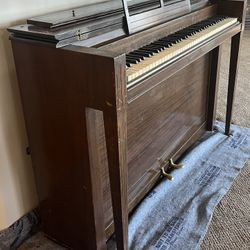 Hardman, Peck & Co - Eavestaff Pianette - FREE