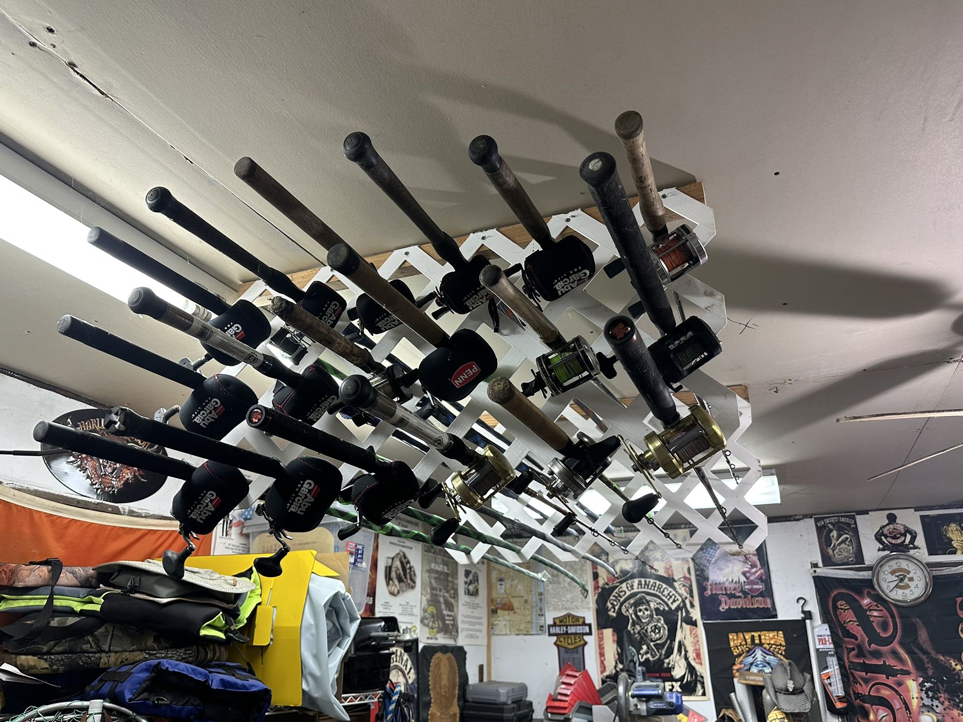 COME SHOP! Salt Water Fishing Gear 200$+