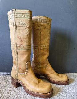 Frye Boots Tan Size 71/2 B
