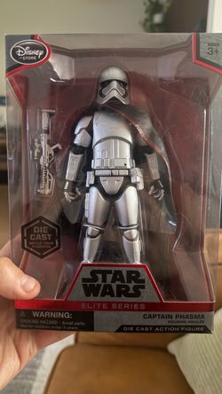 Star Wars Elite Series Captain Phasma Die Cast Figure