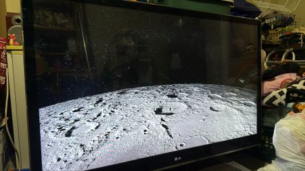 LG 55” Tv