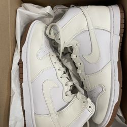 Nike Dunk High 8.5W