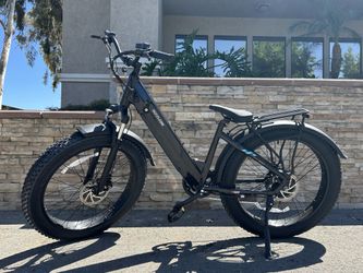 SIZZLEBK S400 26'' Step Over Fat Tire E-Bike