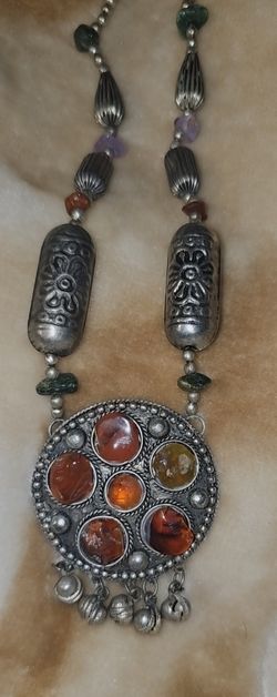 Tibetan Agate Carnelian  necklace