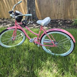 26" Girls Huffy Cruiser Bike