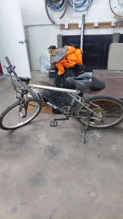 GT Agressor Mtn bike