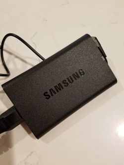 Samsung AC Adapter