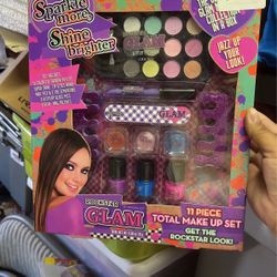 Make Up Set