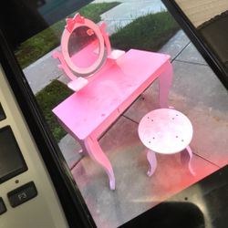 Pink Small Girl Vanity De S K Mirror Ch A I R Set 