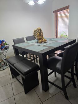 Juego de Comedor.