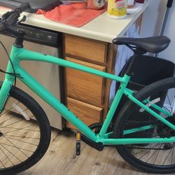 Specialized Sirius X 28inch Bike 