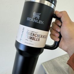 New Black Stanley Cup 40 Oz 