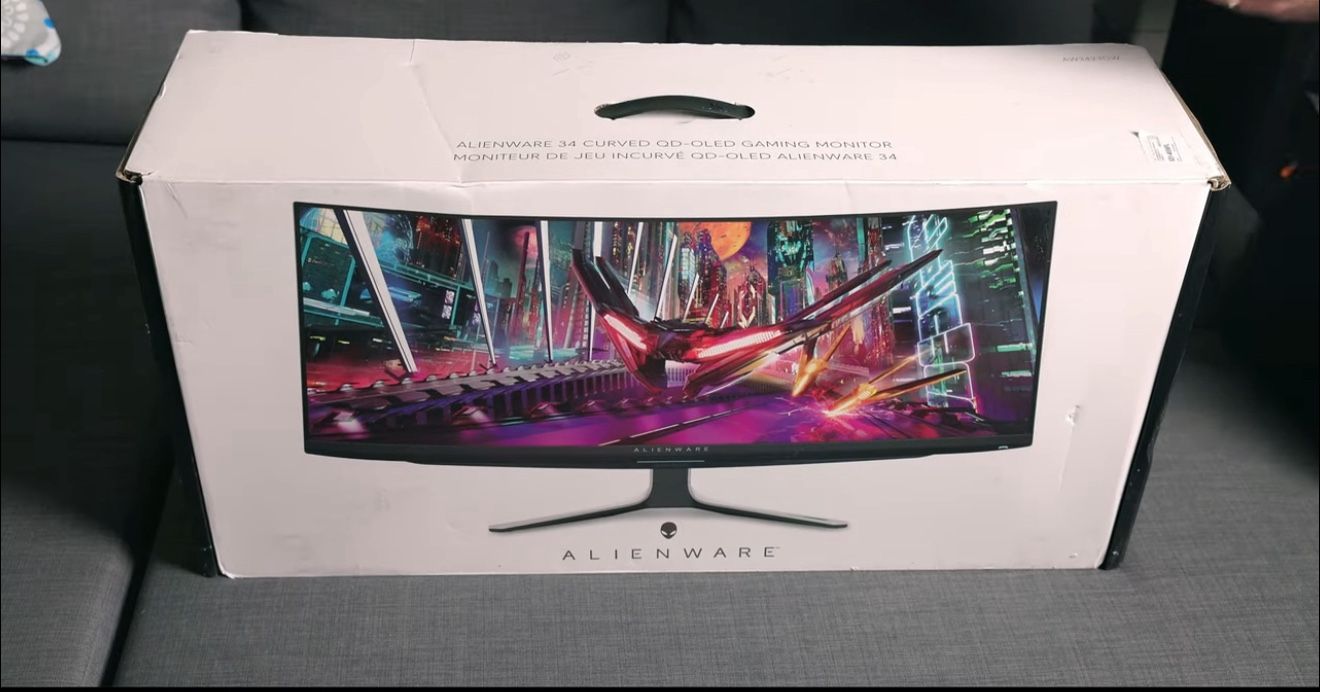 BRAND NEW UNOPENED in BOX - Alienware 34 curved oled gaming monitor- aw3423dw