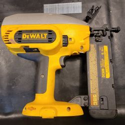 DEWALT 18VOLT 16 GUAGE And 18 GUAGE NAIL GUNS