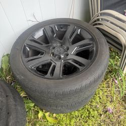 6 X 139 Six Lug Chevy, Gmc Cadillac, 22 Inch Rims And Tires