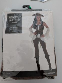 His and Hers Pirates Costumes