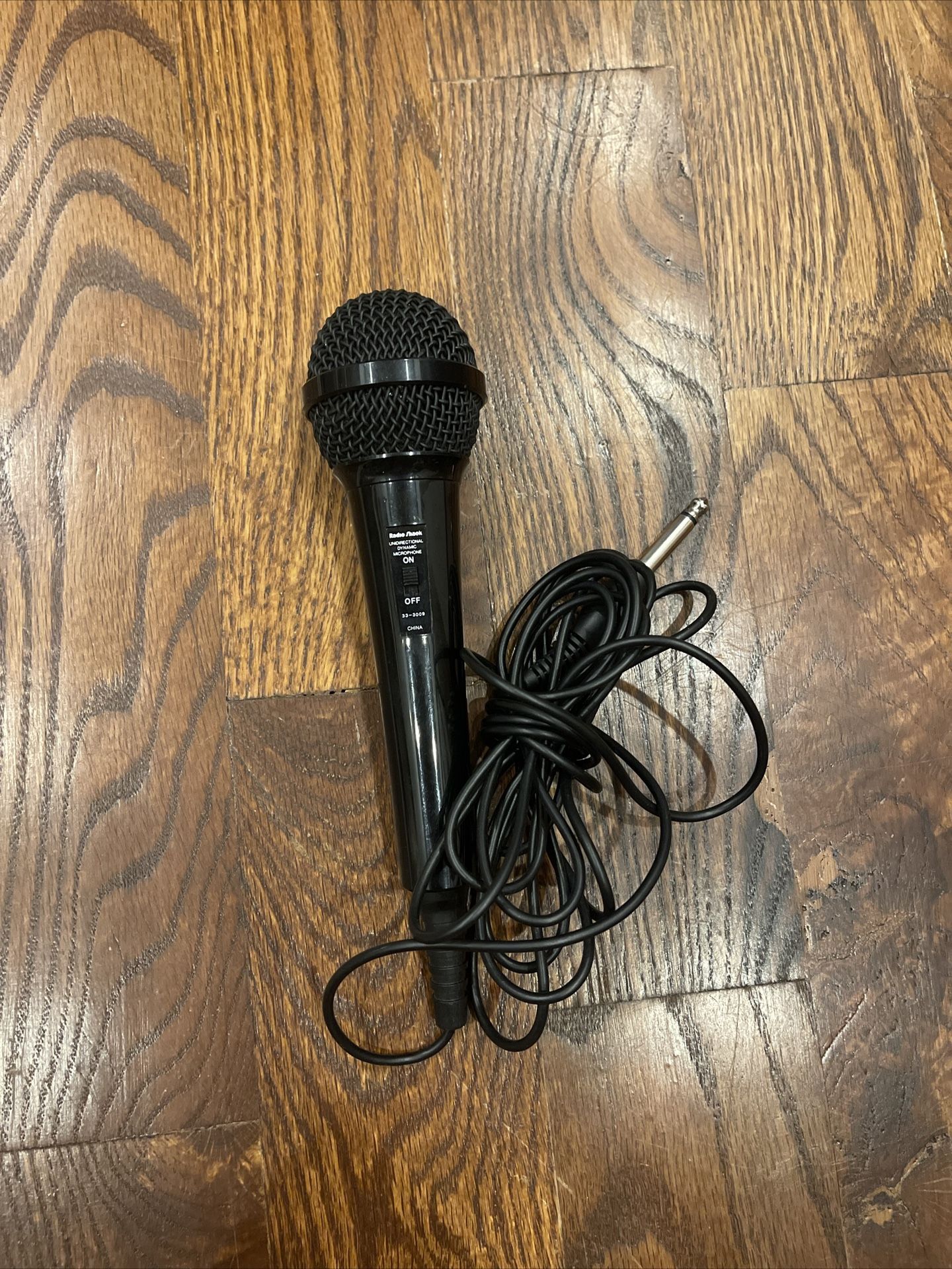 indirectional dynamic microphone