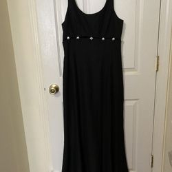 Black Maxi dress Size 8