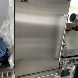 New 36” Viking Refrigerator