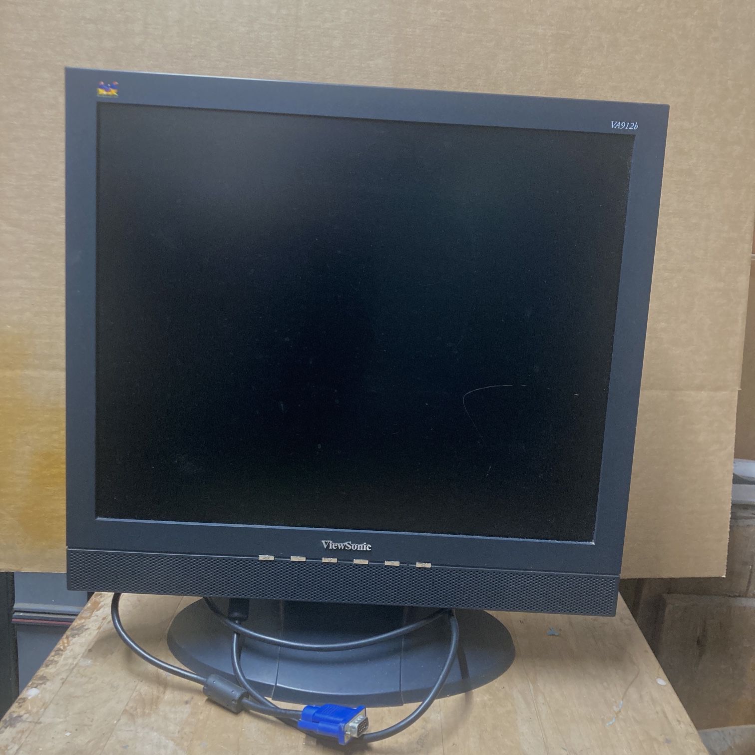 ViewSonic computer monitor (19”)