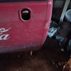 Old 1940 Coke Machine 