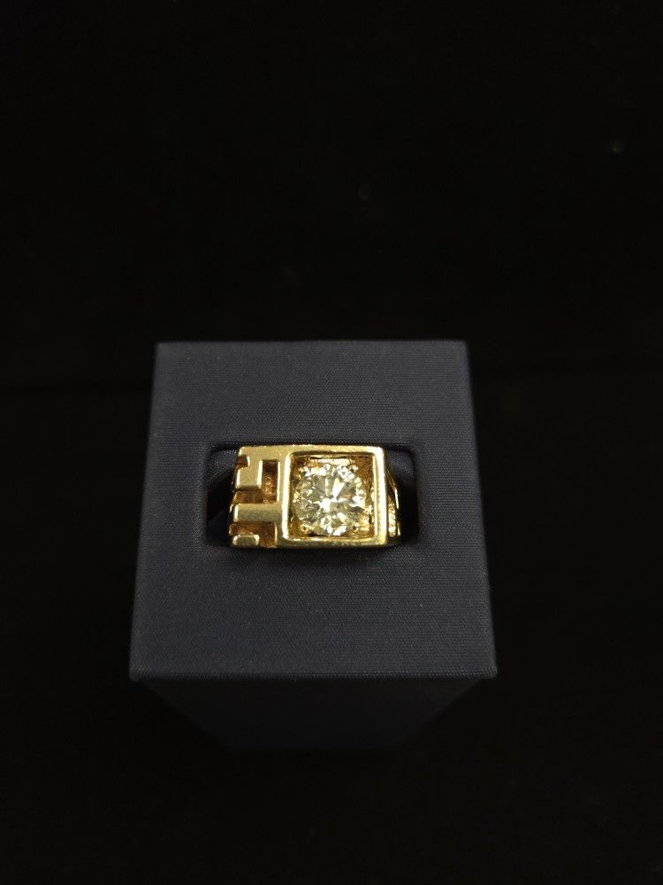 10k Gold Man's Ring
