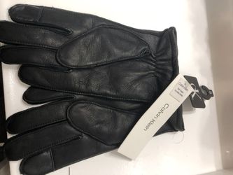 Calvin Klein Gloves