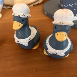 Duck/ Goose Salt And Pepper Shaker 