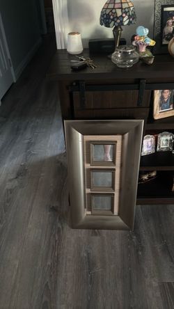 Wall decor
