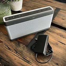 Bose Soundlink iii Bluetooth Speaker