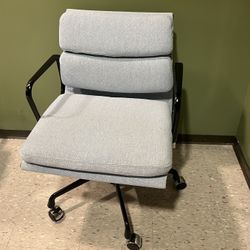 Eames Soft Pad Chair herman miller