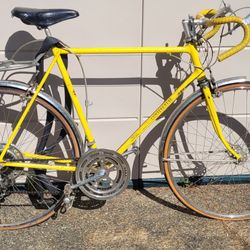 Vintage 1971 Continental Men's Schwinn Bike & Extras